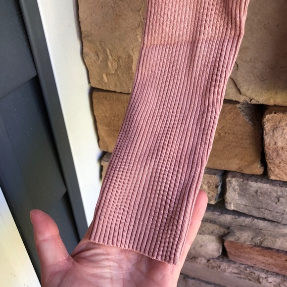 Guess Rose Bliss Pink ribbed knit sweater top NWT Large - Picture 5 of 11